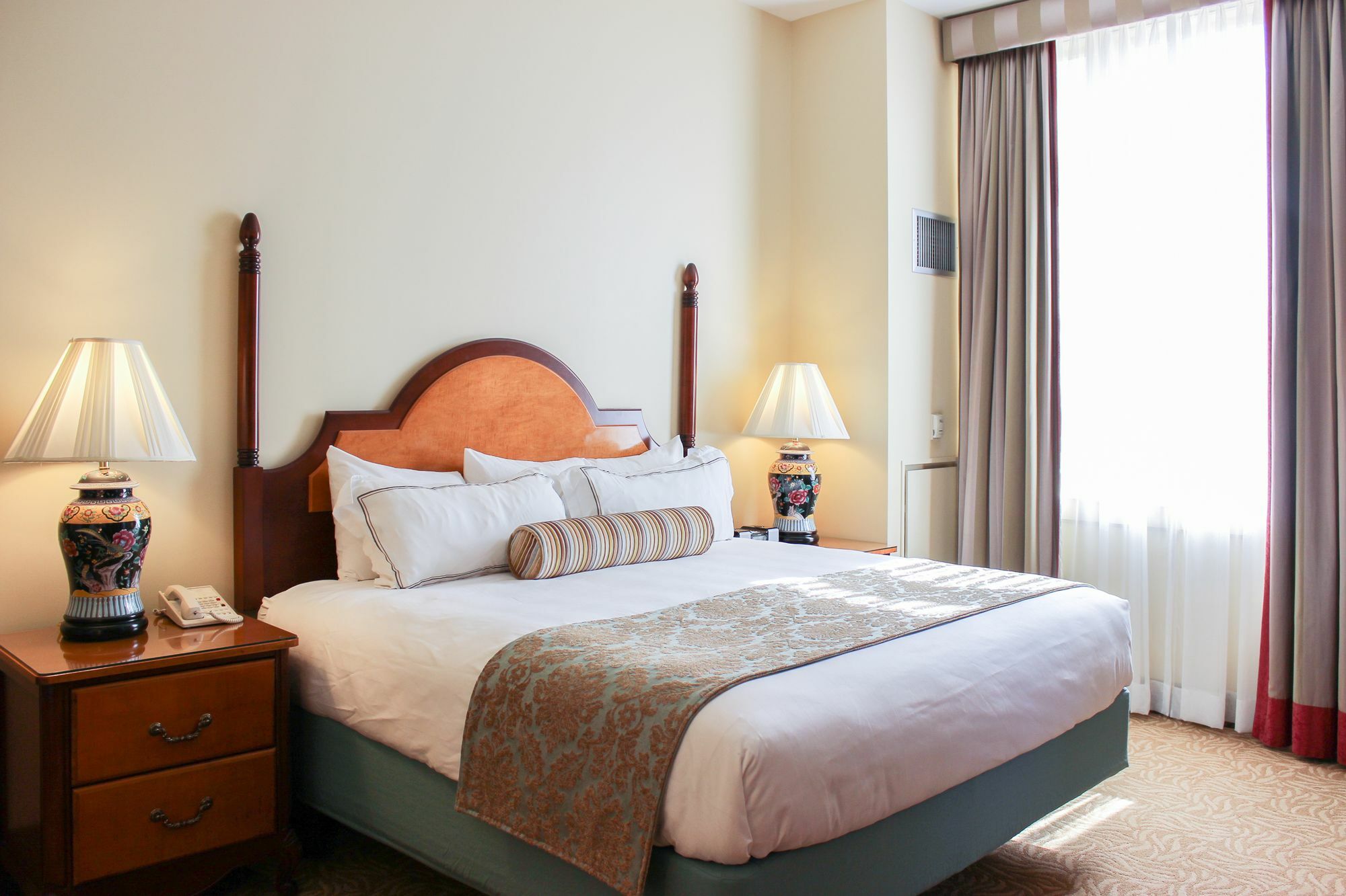Hotel Πρόβιντενς Εξωτερικό φωτογραφία